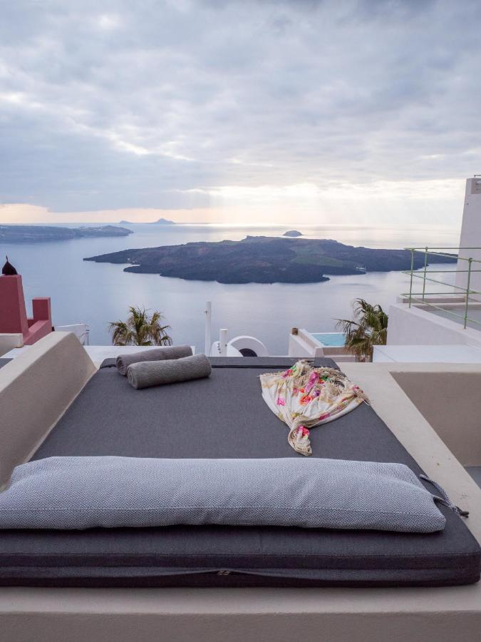 Caldera Cliff Illusion Aparthotel Fira  Exterior photo