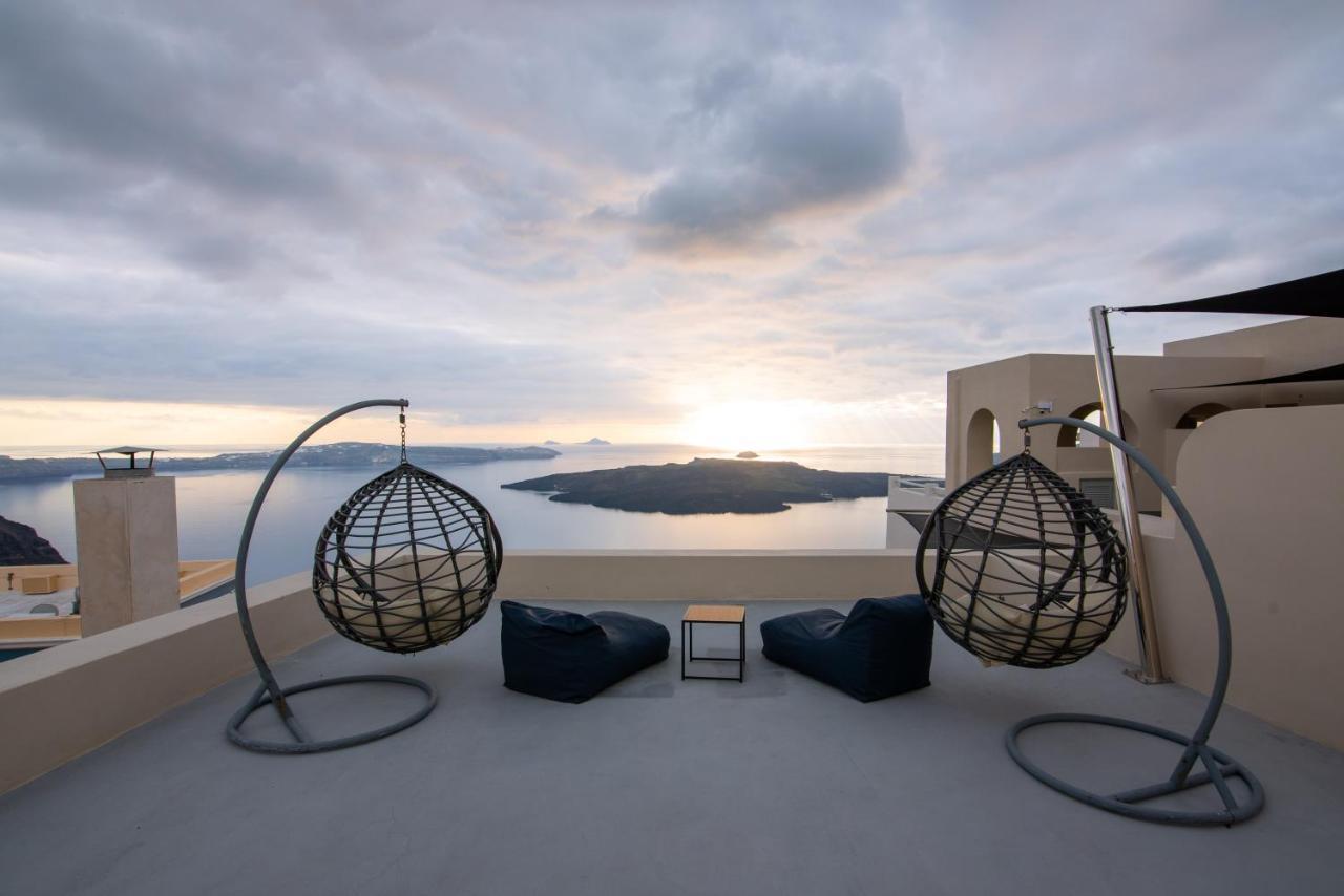 Caldera Cliff Illusion Aparthotel Fira  Exterior photo