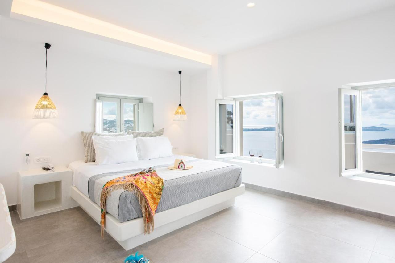 Caldera Cliff Illusion Aparthotel Fira  Exterior photo